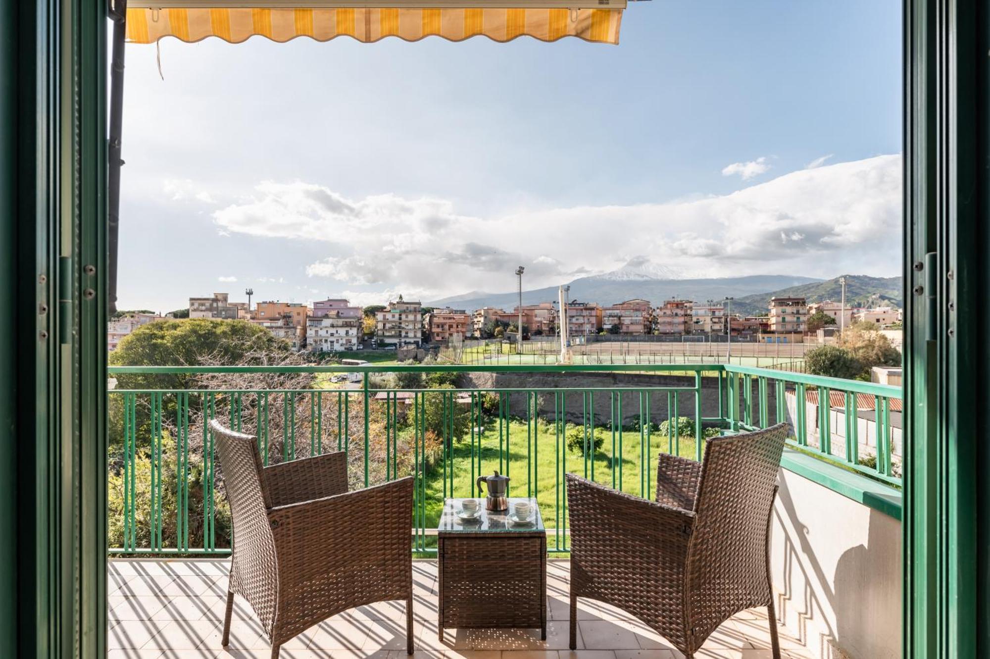 La Casa Di Tobia & Little Paradise Beach Apartments Giardini Naxos Eksteriør billede